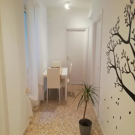 Apartment Casarosa Rom